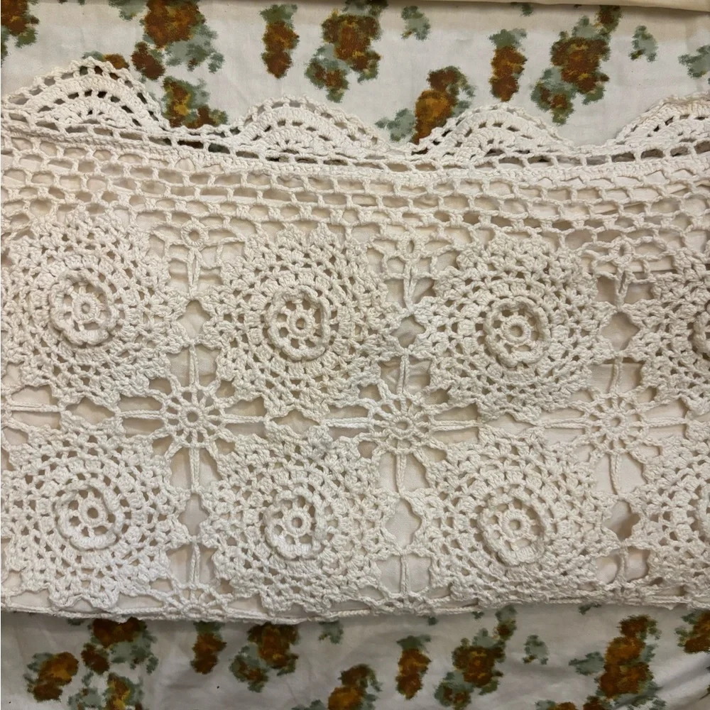 Bundle of Vintage Pillow Cases 100% Cotton Medium‎ and Large